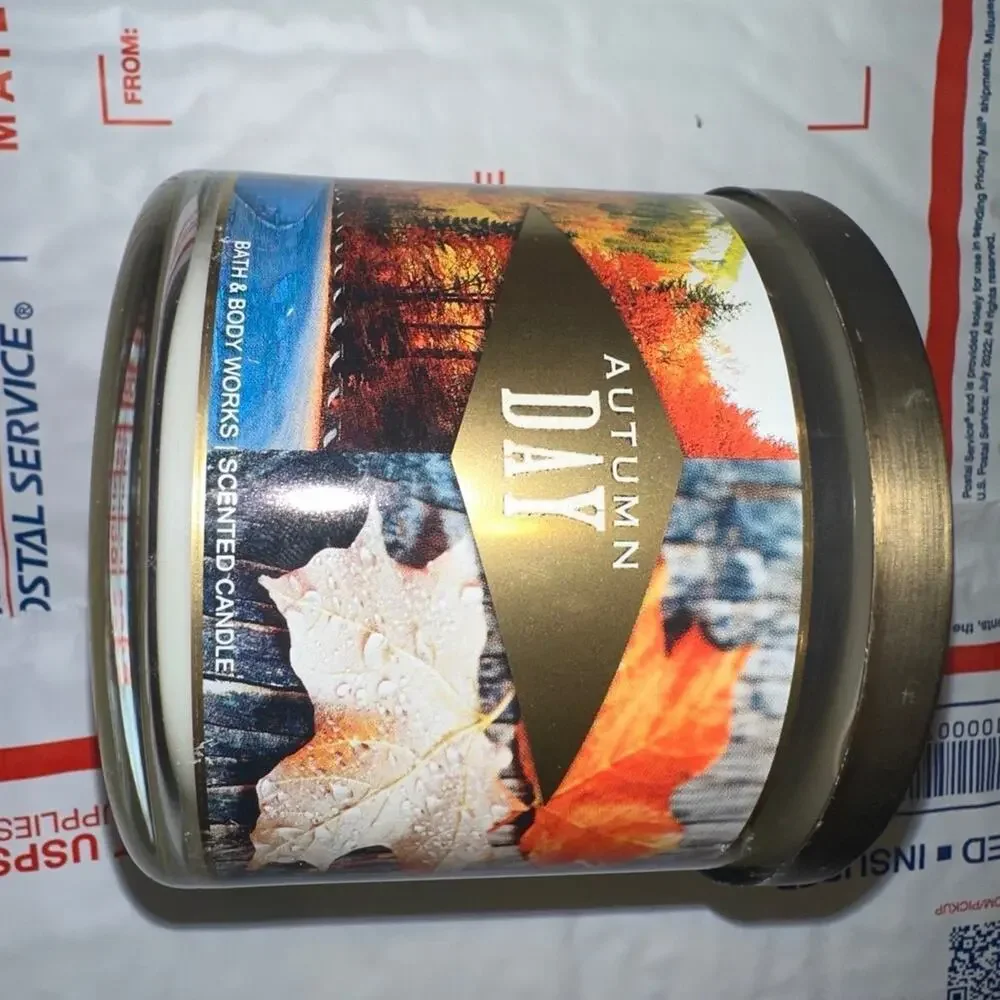 Bath and Body Works Autumn Day 3‎ Wick Scented Candle  Apple Birch Cedar